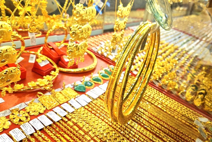 Thông Tin Cụ Thể